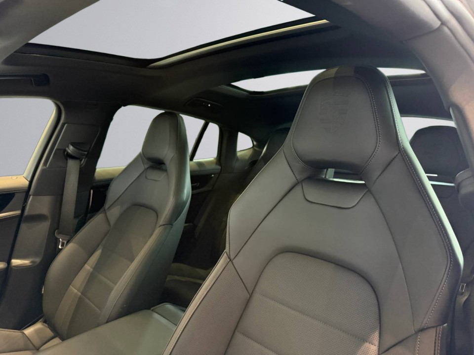 Porsche Panamera 4 E-Hybrid - foto 10