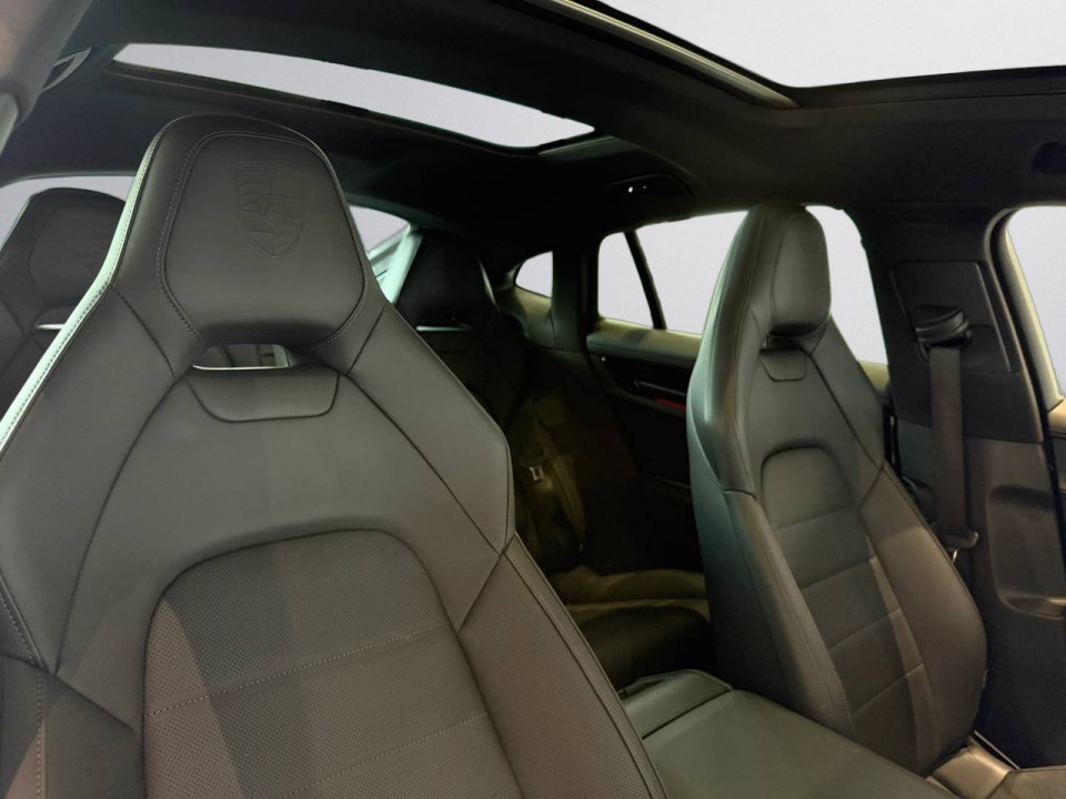 Porsche Panamera 4 E-Hybrid - foto 15