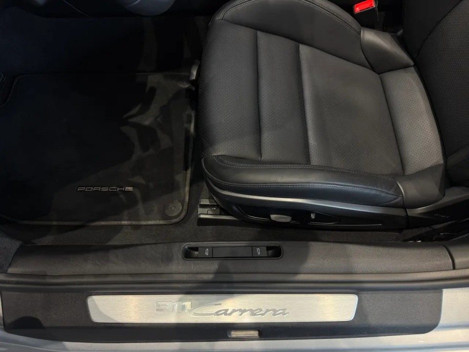 Porsche 911 Carrera Cabriolet - foto 19