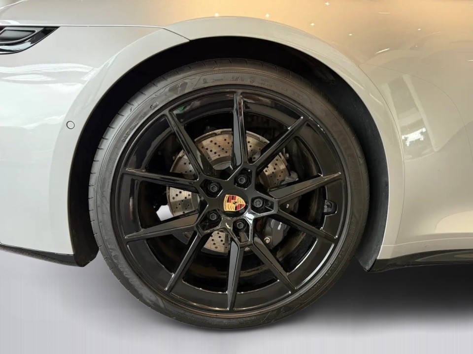 Porsche 911 Carrera Cabriolet - foto 25