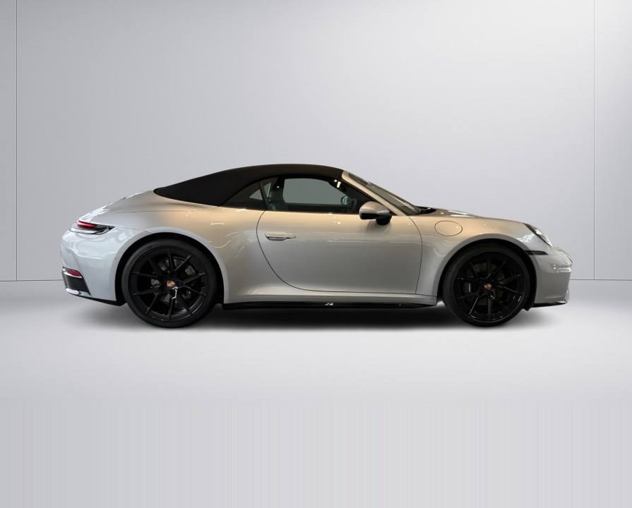 Porsche 911 Carrera Cabriolet (2)
