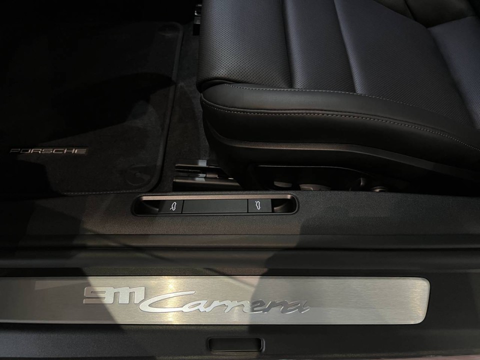 Porsche 911 Carrera Cabriolet - foto 20