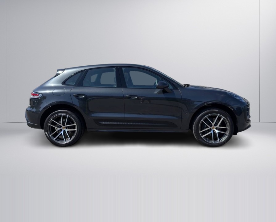 PORSCHE Macan 2021 — imagine 2