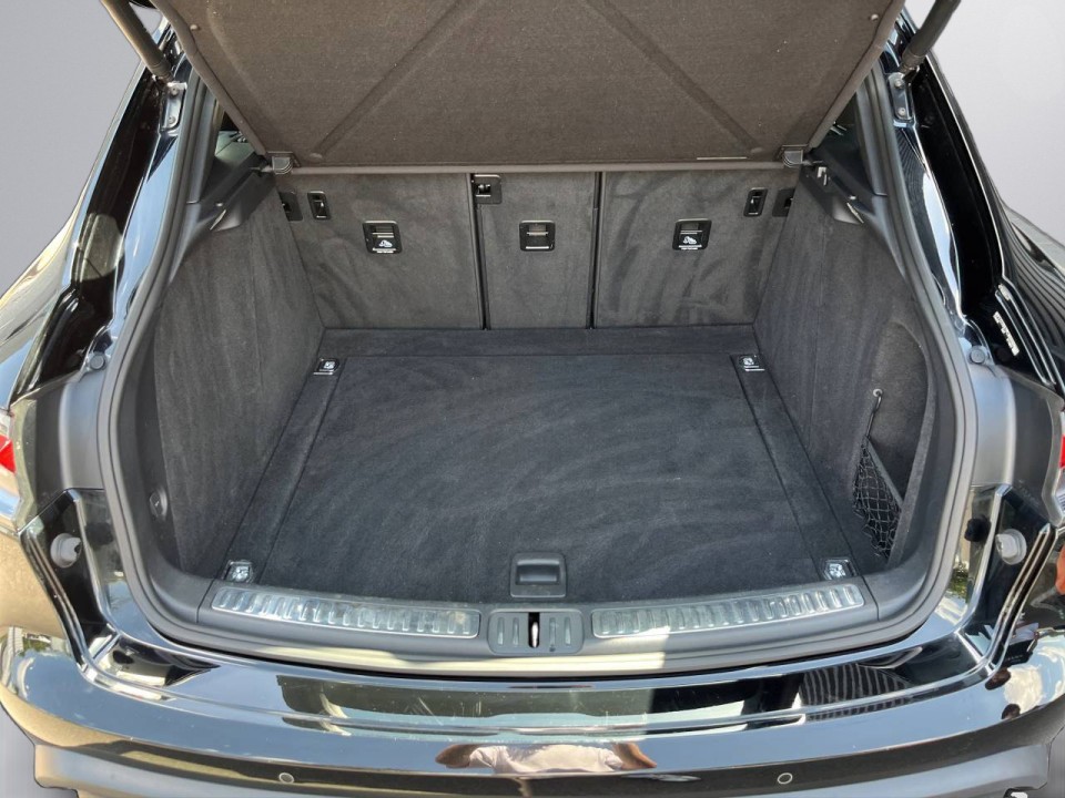 Porsche Macan - foto 22