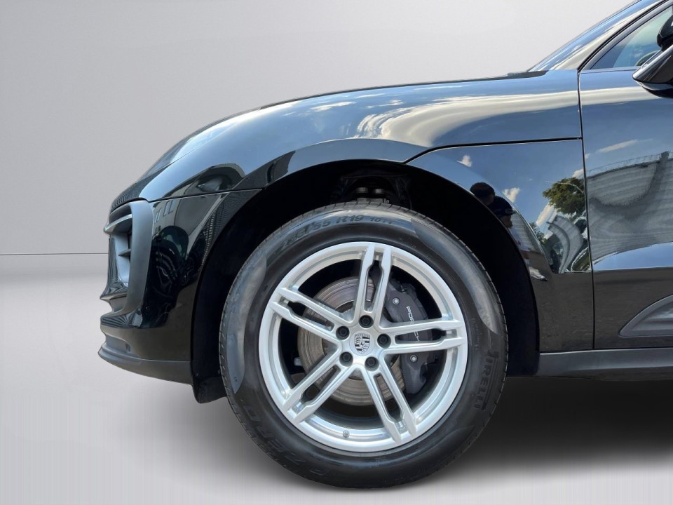 Porsche Macan - foto 23