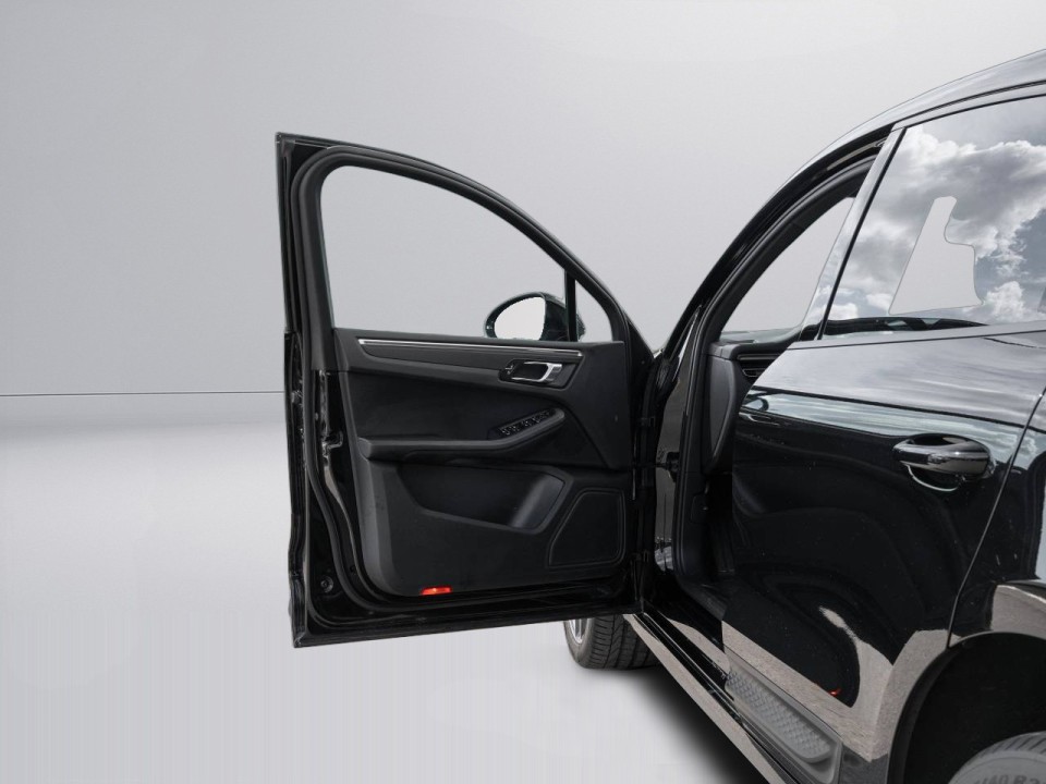 Porsche Macan - foto 25