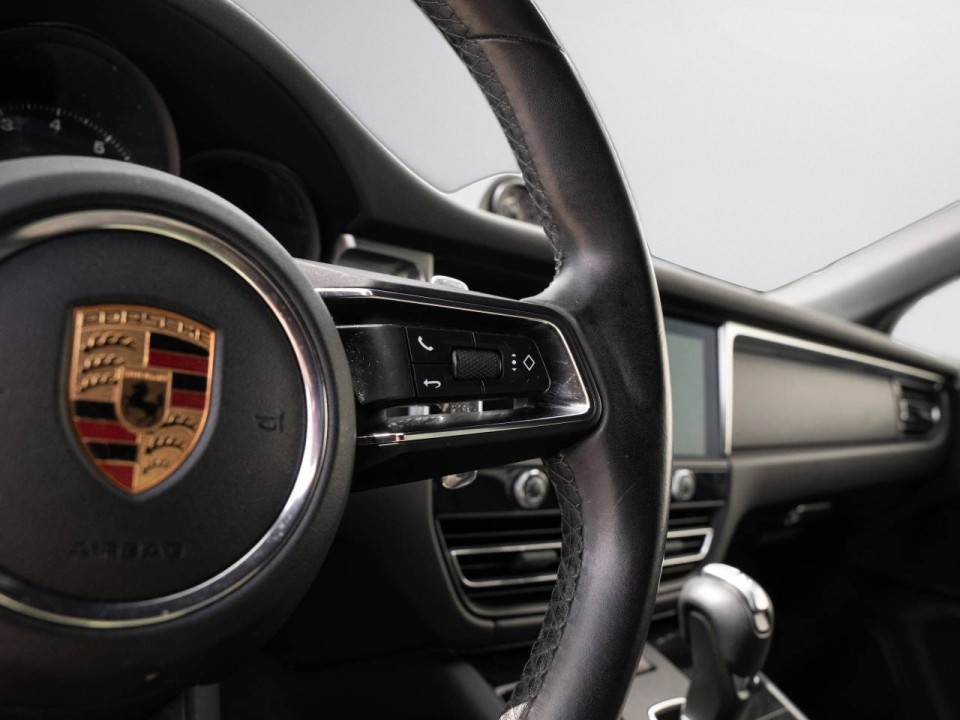 PORSCHE Macan 2021 — imagine 18