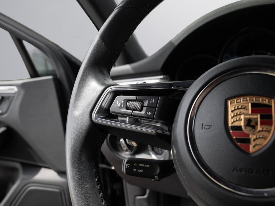 PORSCHE Macan 2021 — imagine 17