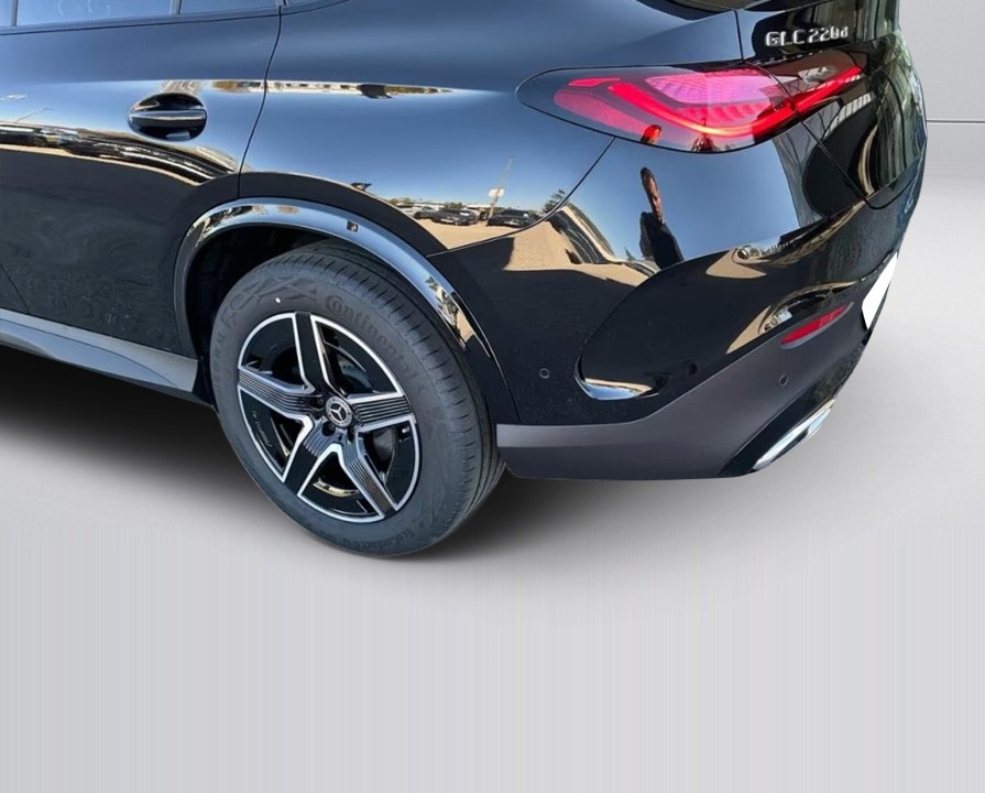Mercedes-Benz GLC Coupé 200d 4MATIC AMG - foto 15