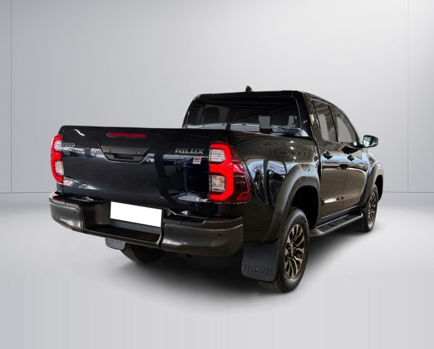 TOYOTA Hilux 2024 — imagine 3