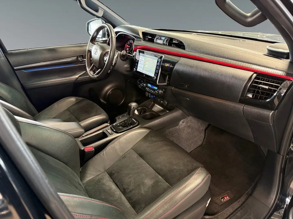 Toyota Hilux Double Cab GR Sport - foto 11