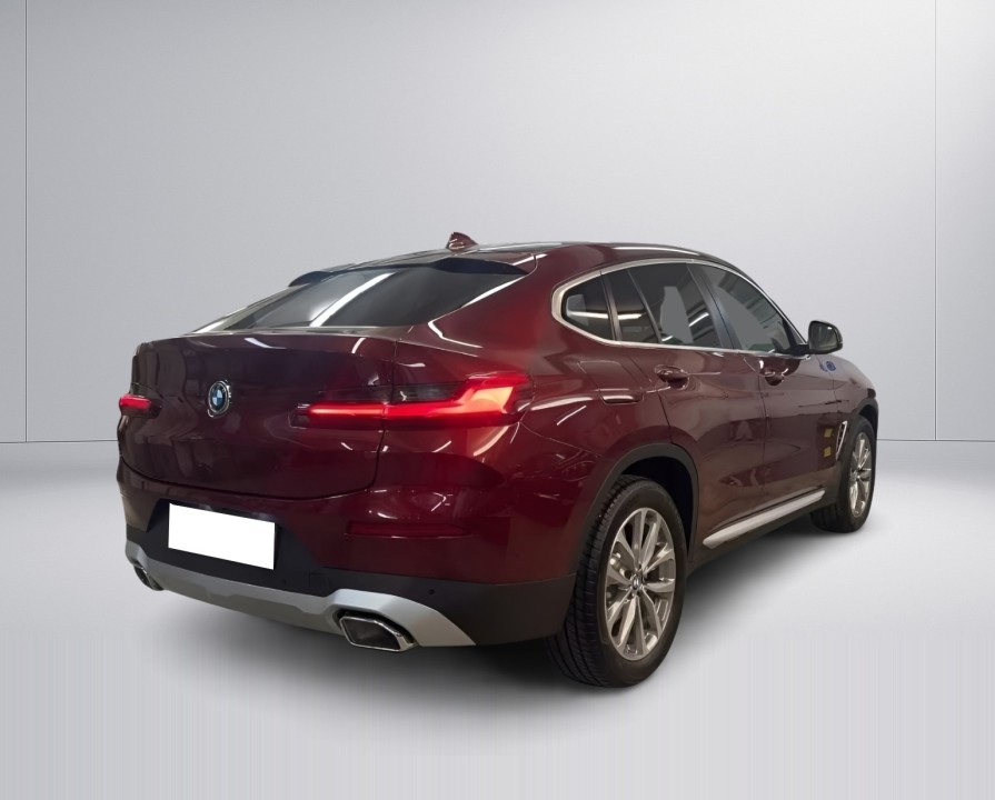 BMW X4 2023 — imagine 2