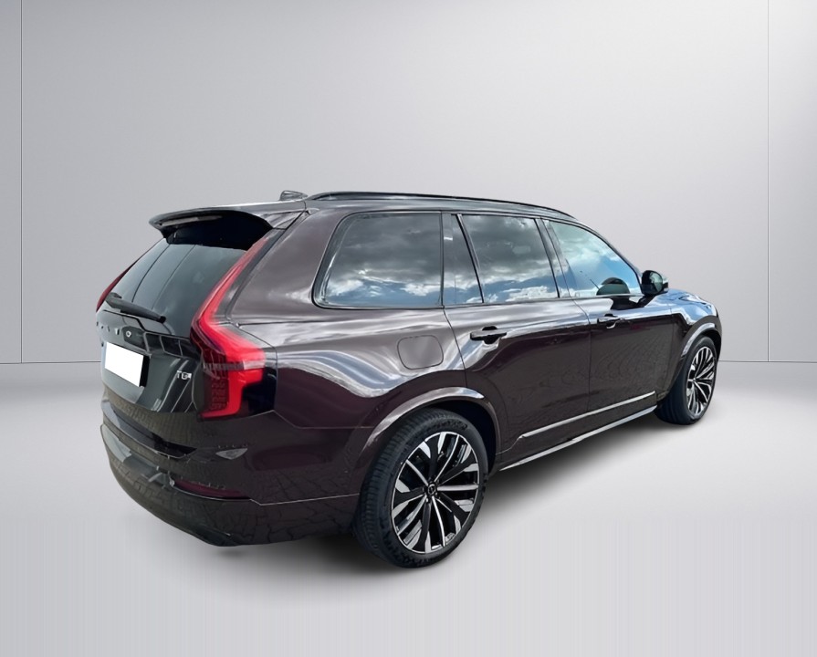 VOLVO XC90 2025 — imagine 2