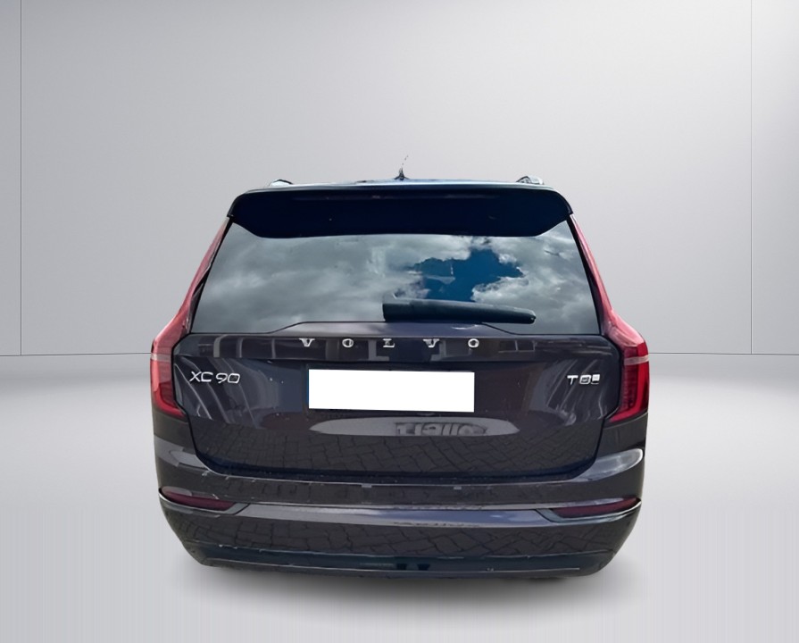 VOLVO XC90 2025 — imagine 3