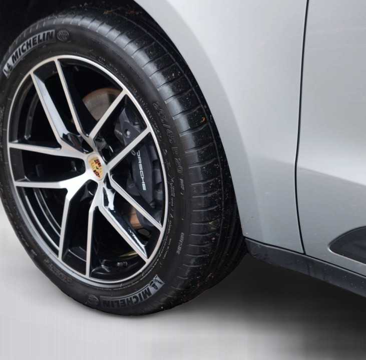 Porsche Macan - foto 25