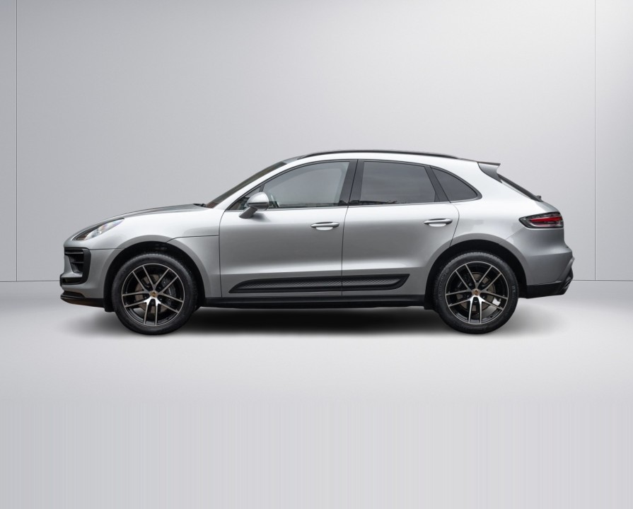 PORSCHE Macan 2023 — imagine 3