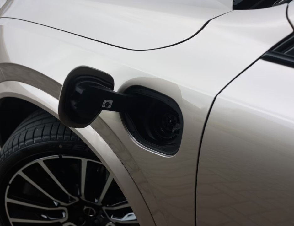 Volvo XC 90 T8 Recharge AWD Ultra Dark - foto 45