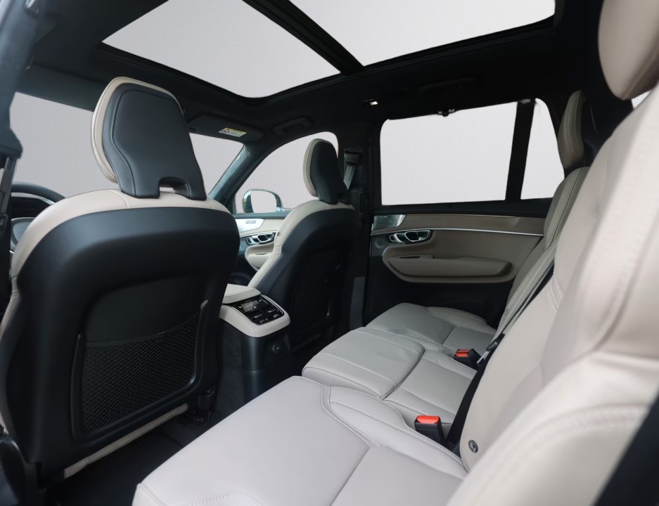 VOLVO XC90 2026 — imagine 18