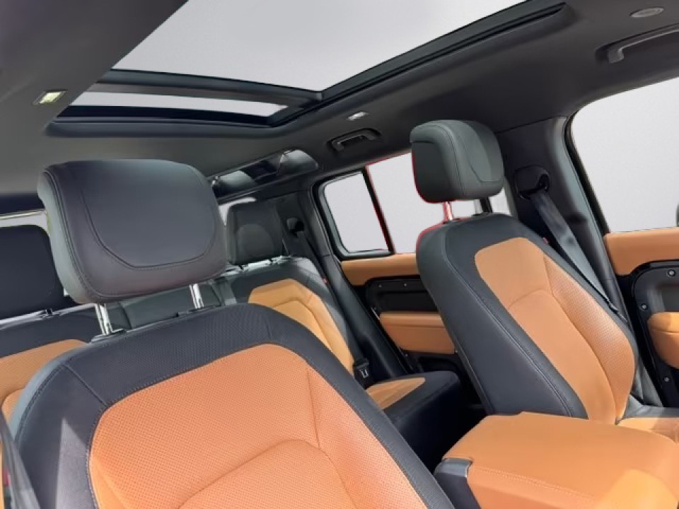 Land Rover Defender 110 P400 X-Dynamic HSE - foto 15