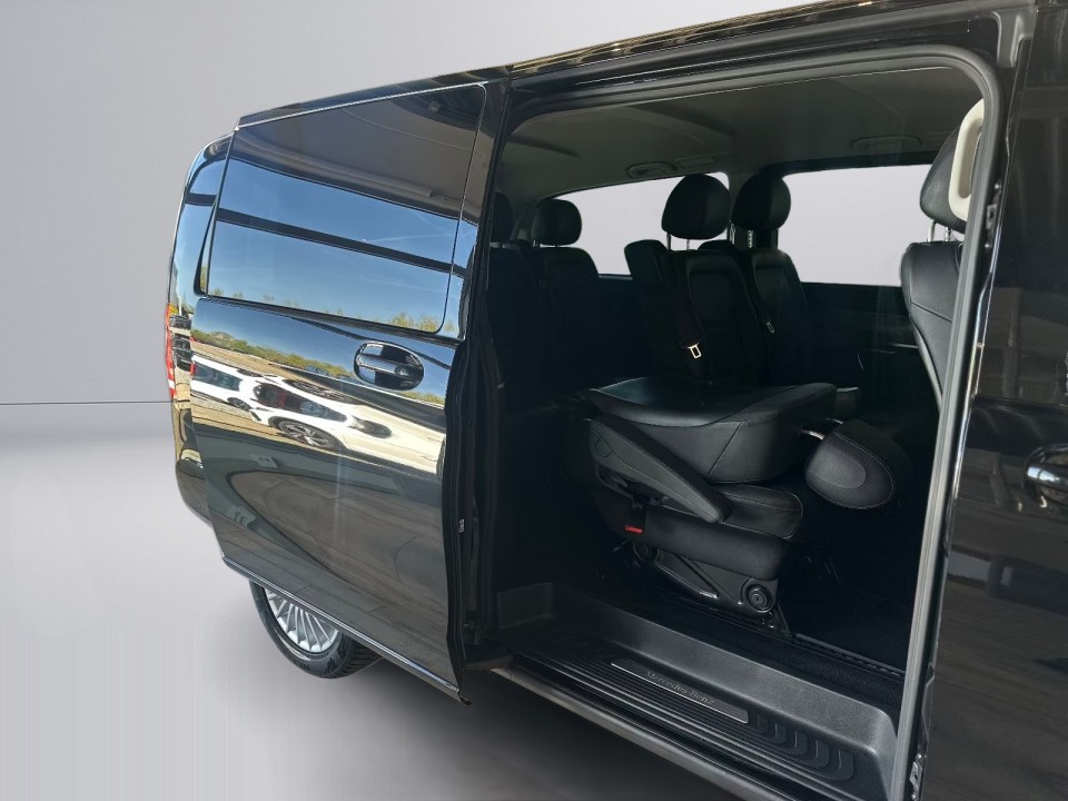 Mercedes-Benz V 300d 4MATIC Avantgarde Extralong - foto 28