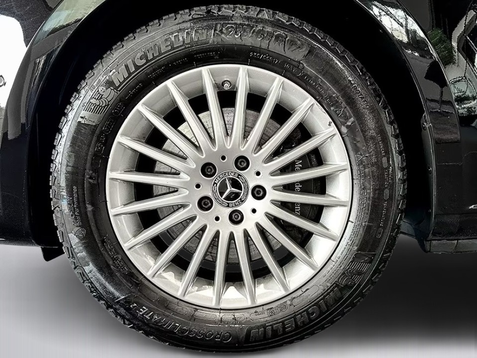 Mercedes-Benz V 300d Avantgarde - foto 16