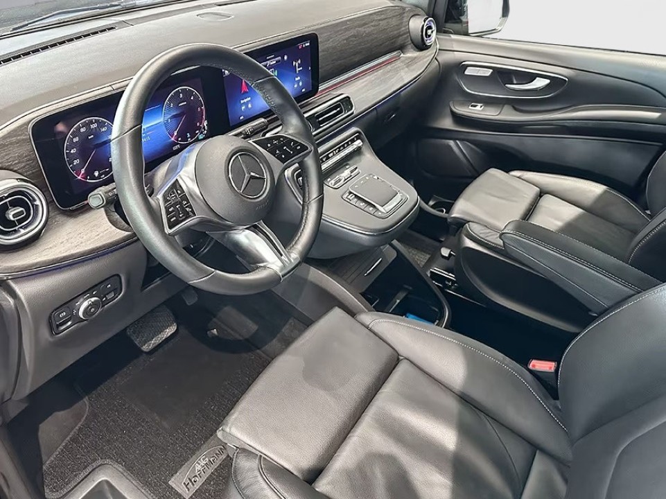 MERCEDES-BENZ V-Class 2024 — imagine 18
