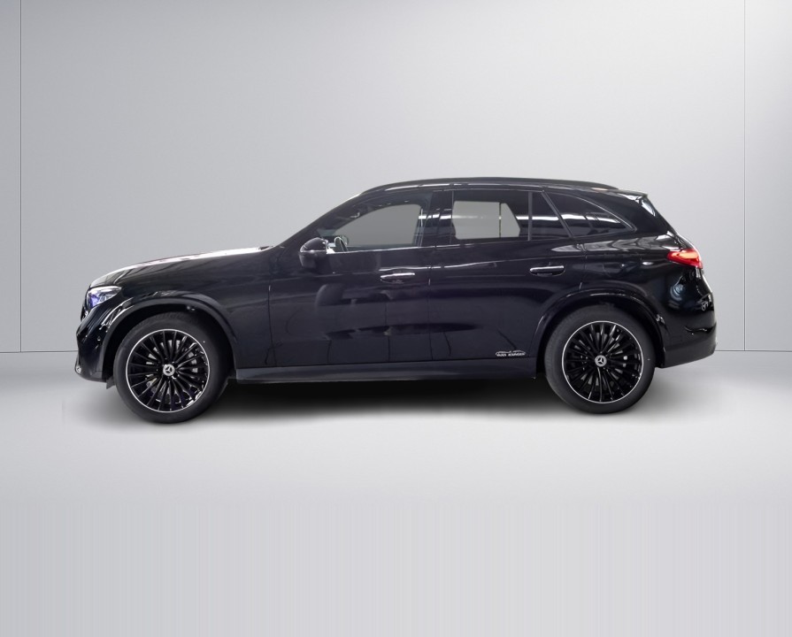 MERCEDES-BENZ GLC 2025 — imagine 3