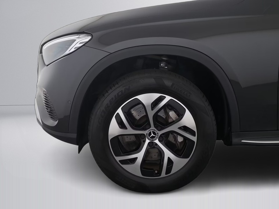 Mercedes-Benz GLC 300e 4MATIC Avantgarde - foto 22