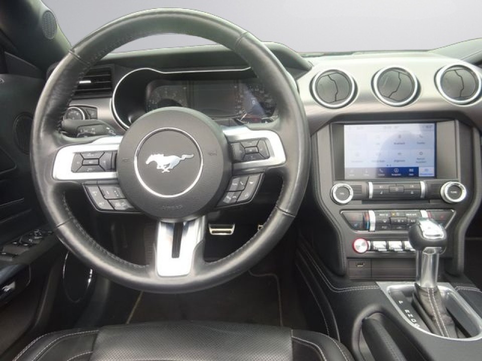 Ford Mustang - foto 15