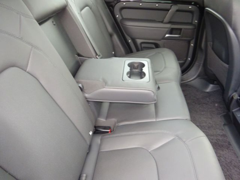 Land Rover Defender X-Dynamic HSE - foto 8