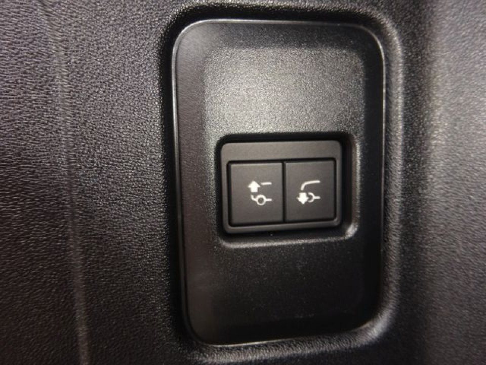 Land Rover Defender X-Dynamic HSE - foto 18