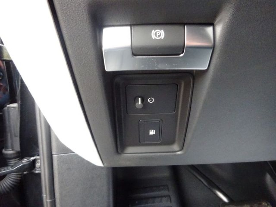 Land Rover Defender X-Dynamic HSE - foto 19