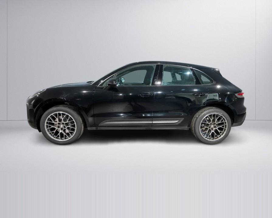 PORSCHE Macan 2022 — imagine 2