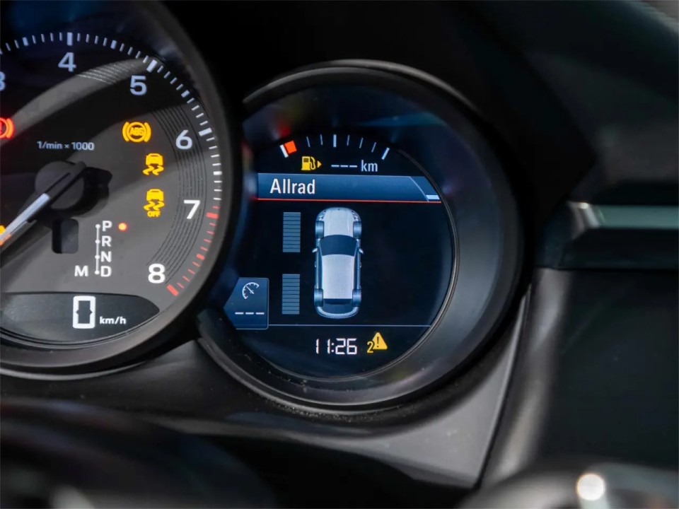 Porsche Macan - foto 11