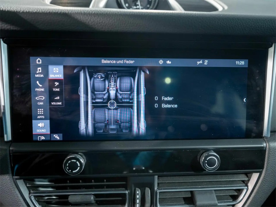 Porsche Macan - foto 16