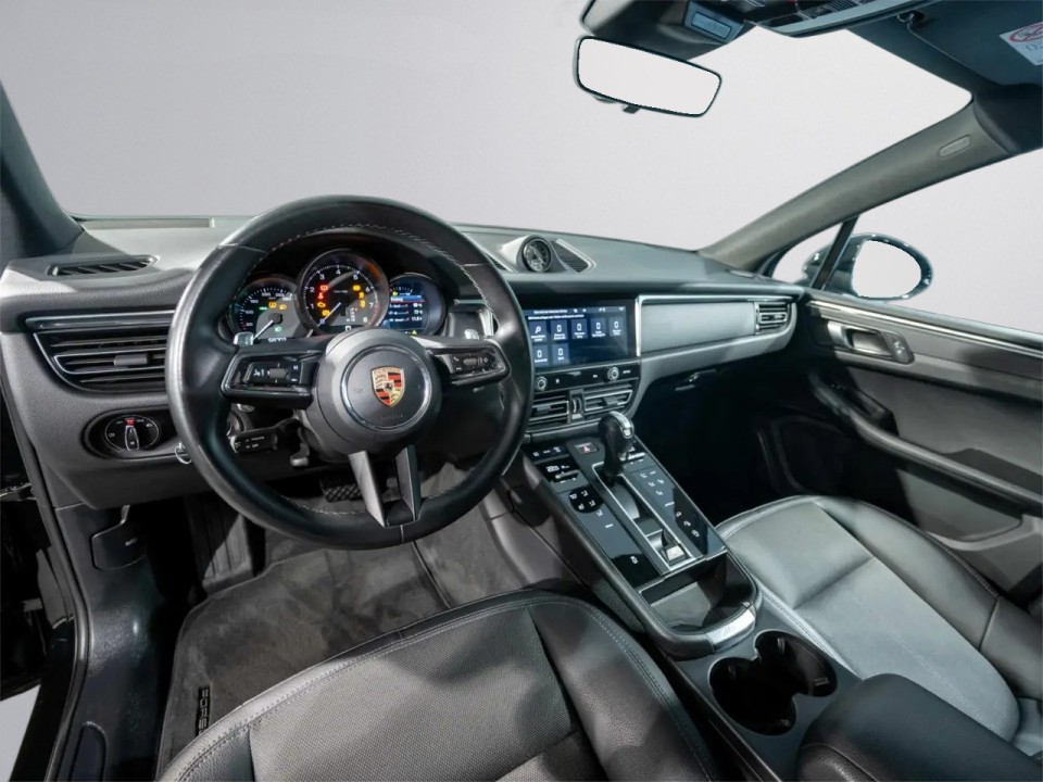 PORSCHE Macan 2022 — imagine 17