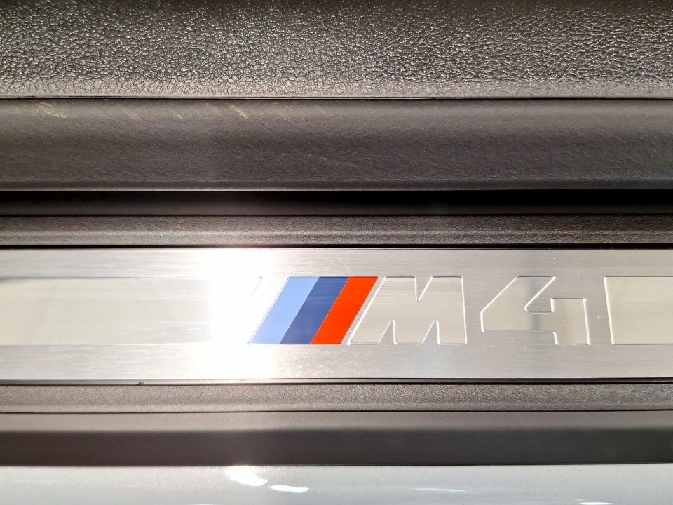 BMW M4 Competition - foto 16