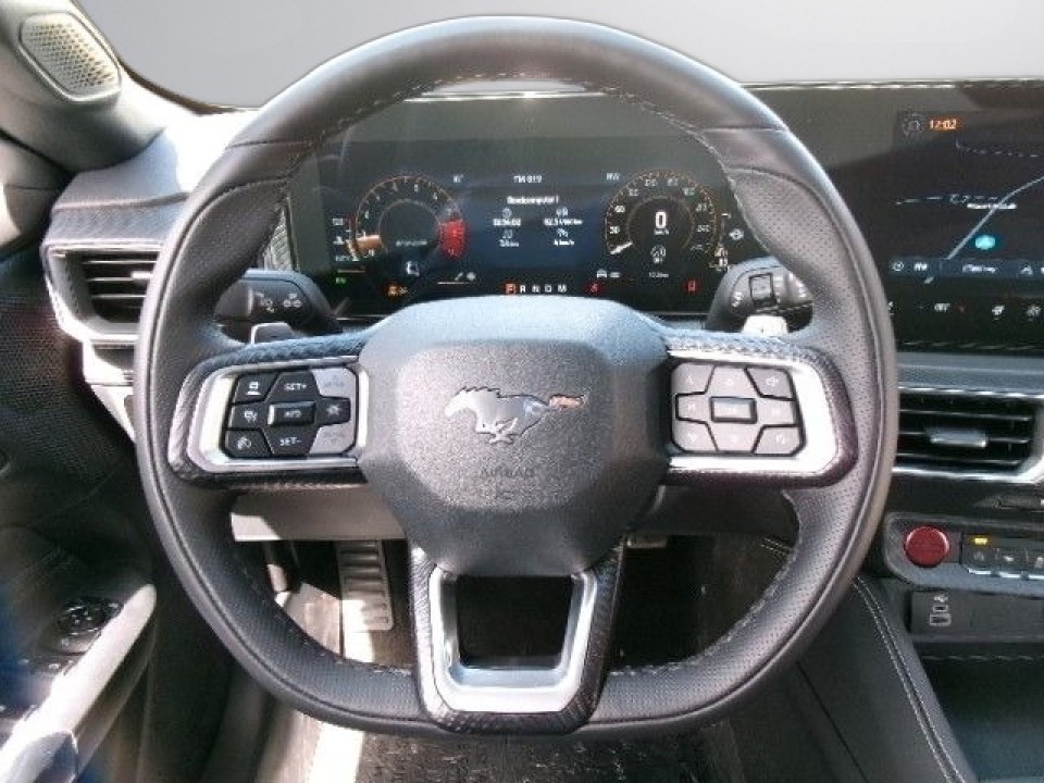 FORD Mustang 2025 — imagine 19