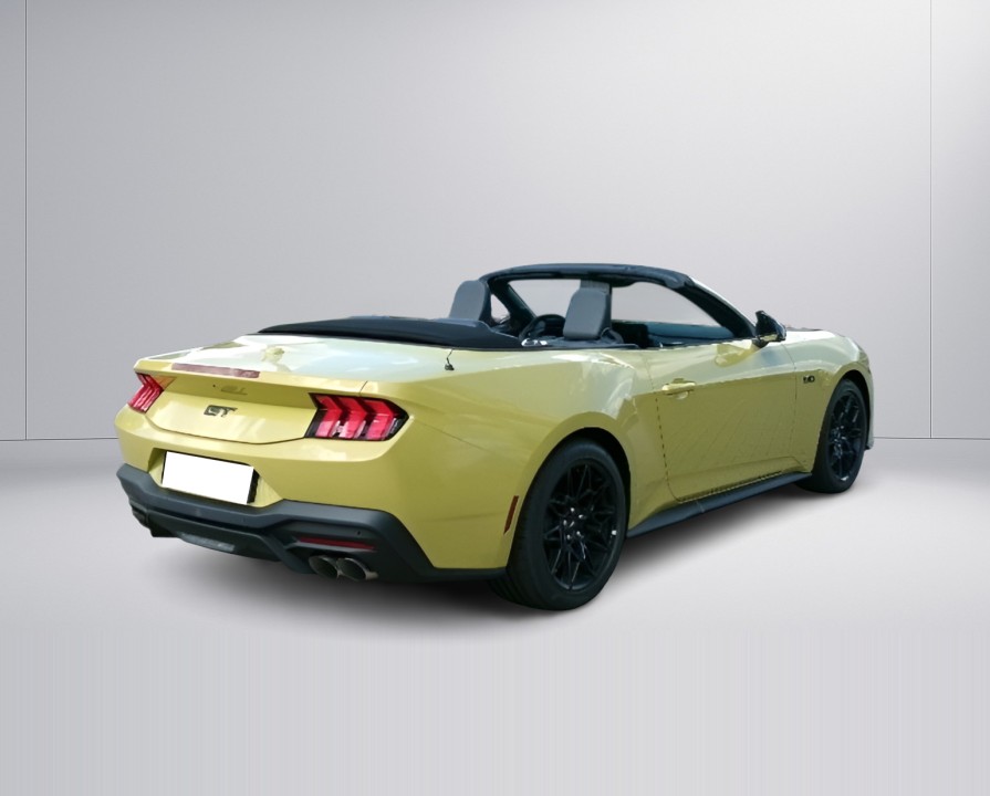 FORD Mustang 2025 — imagine 4