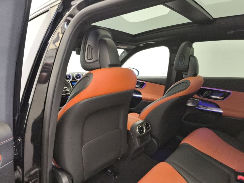 Mercedes-Benz GLC 400e 4MATIC - foto 23