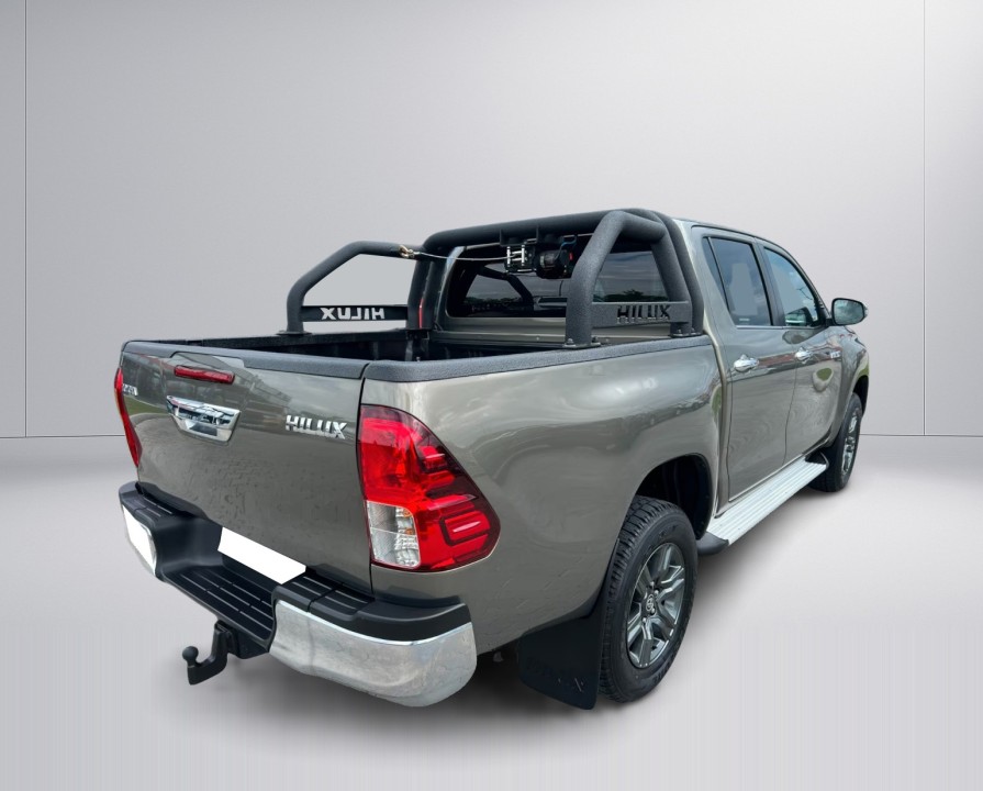 TOYOTA Hilux 2023 — imagine 3