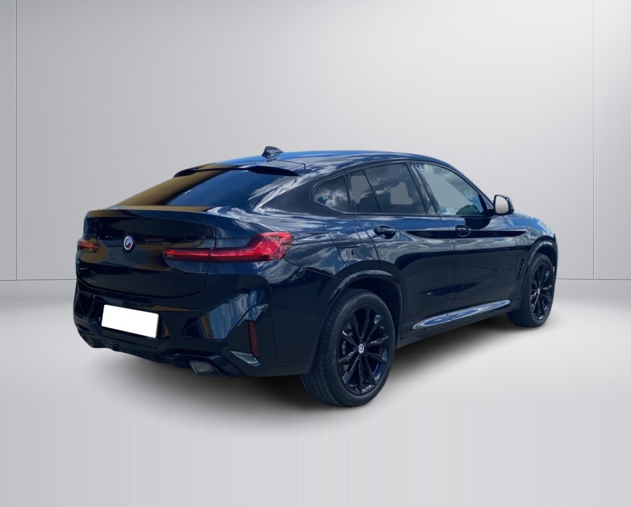 BMW X4 2023 — imagine 3