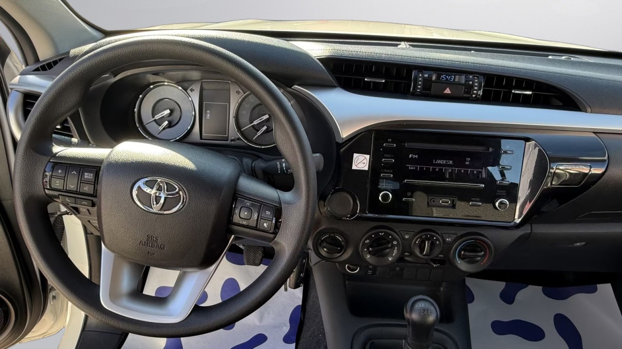 TOYOTA Hilux 2024 — imagine 19