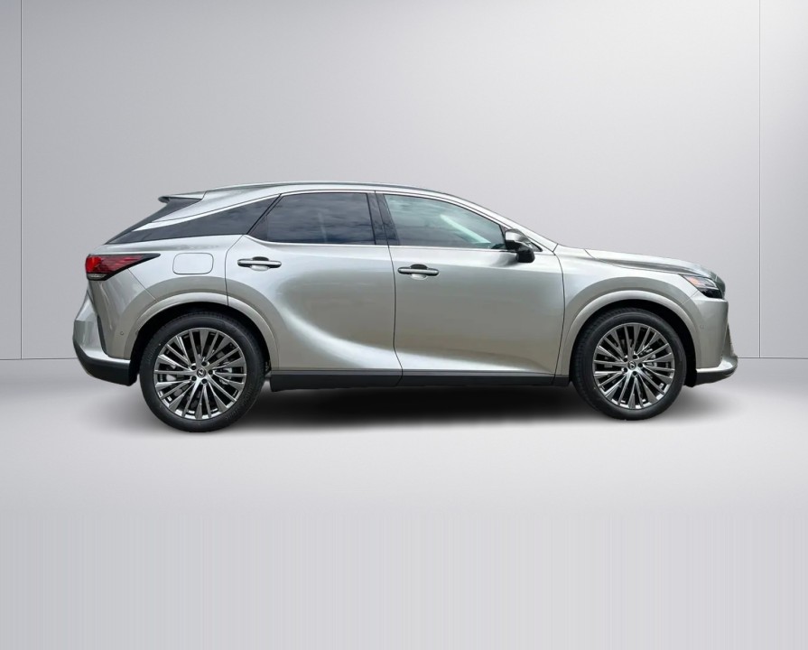 LEXUS RX 2025 — imagine 2