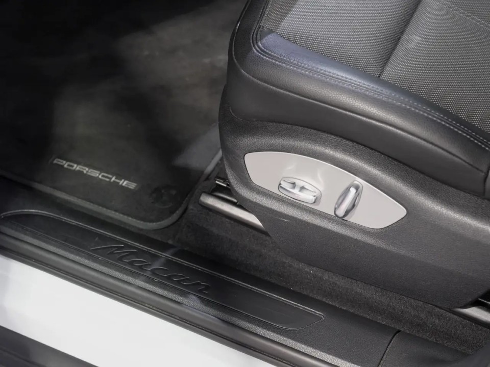 Porsche Macan - foto 21