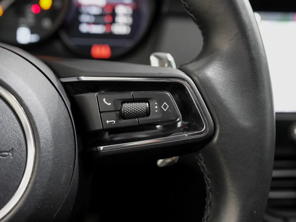 Porsche Macan - foto 12