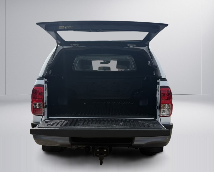 Toyota Hilux 2.4D - foto 19