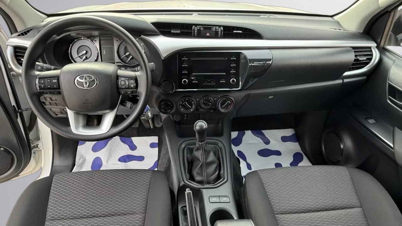 TOYOTA Hilux 2023 — imagine 20