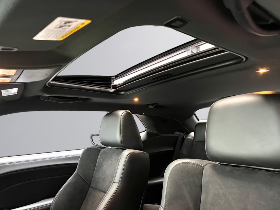 Dodge Challenger GT - foto 12