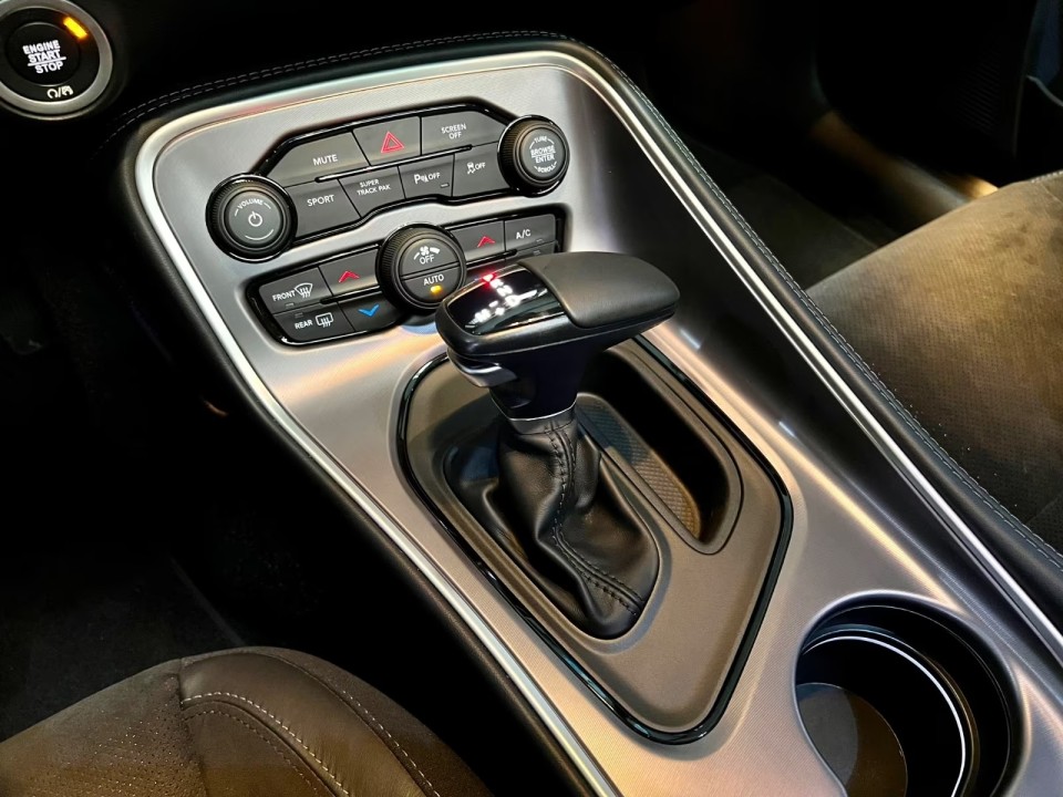 Dodge Challenger GT - foto 11